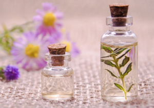 essential-oils-3084952_1920B